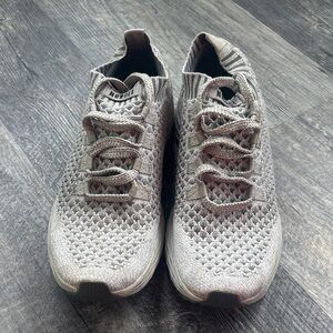 NOBULL Allday Knit Sneakers in Light Gray